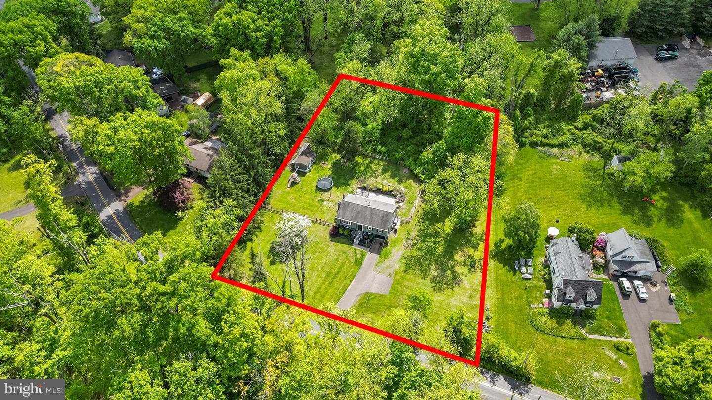 734 Skunk Hollow Road photo 45