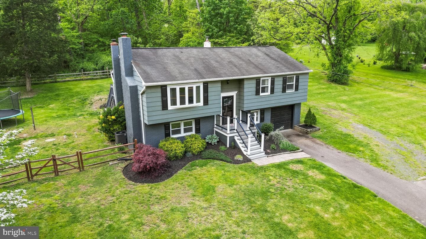 734 Skunk Hollow Road photo 49