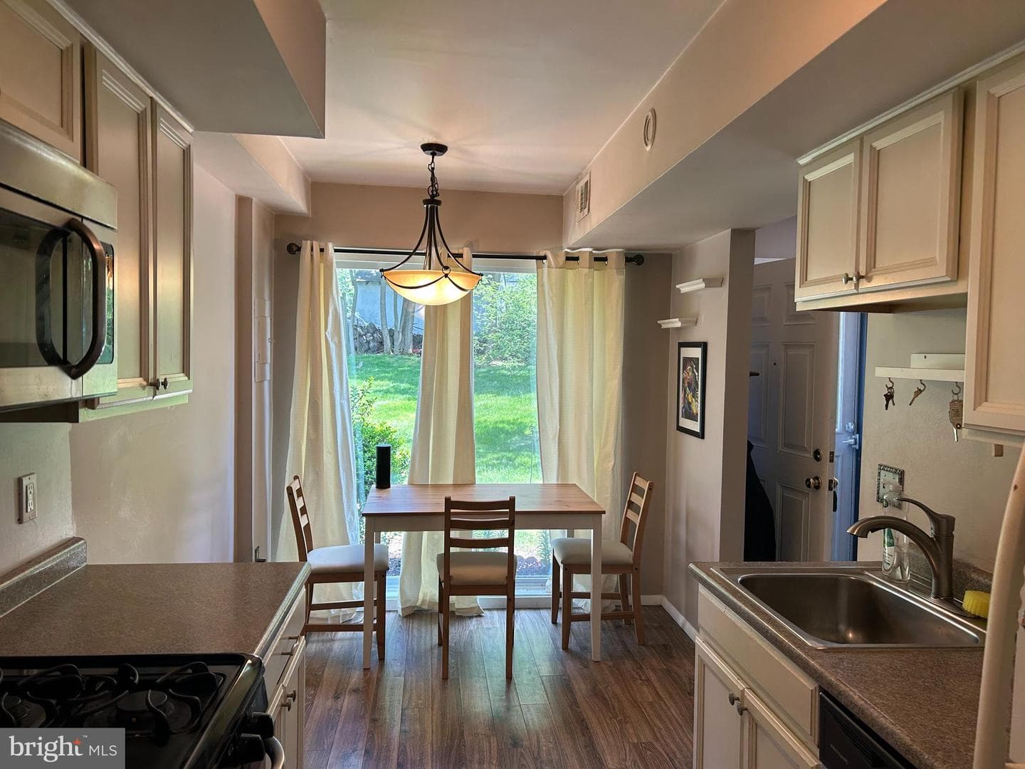 427 Brandywine Court photo 8