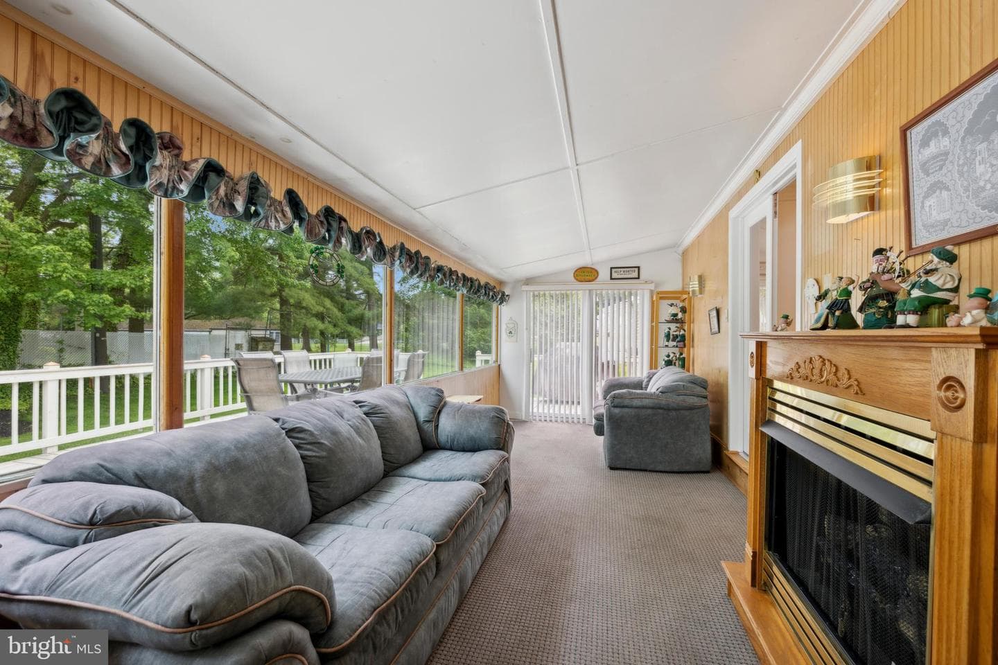 21 Hilltop Road photo 13