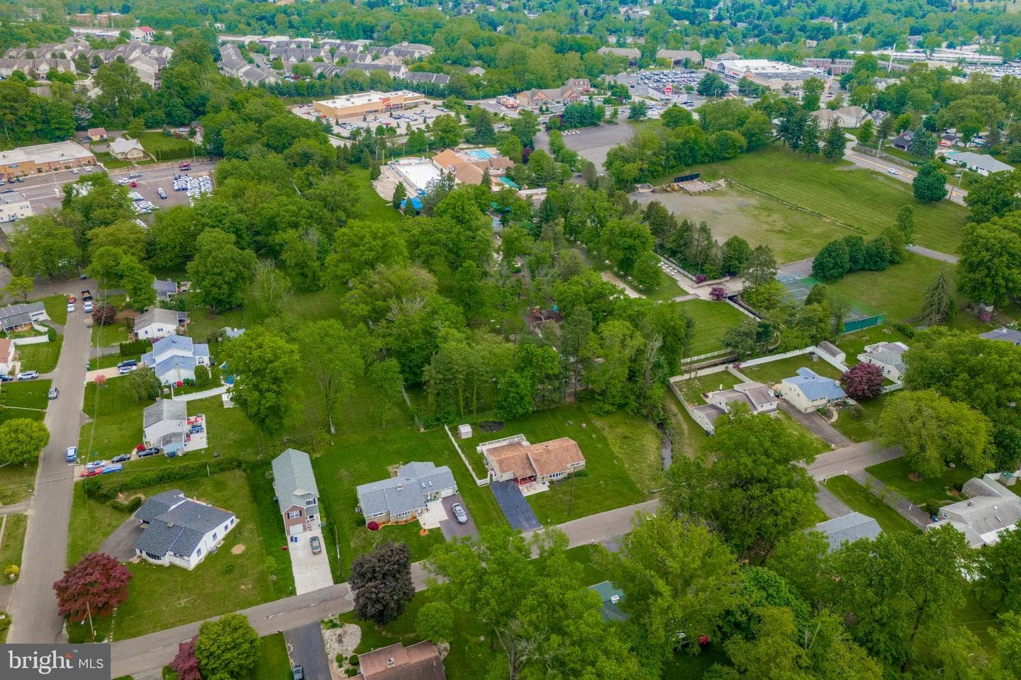 21 Hilltop Road photo 35