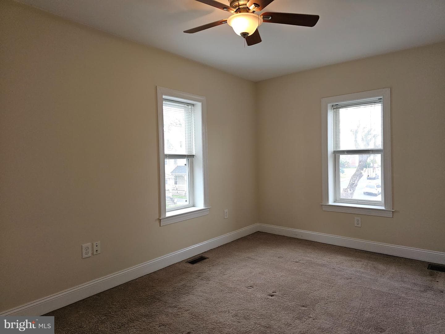 700 W Broad Street photo 15