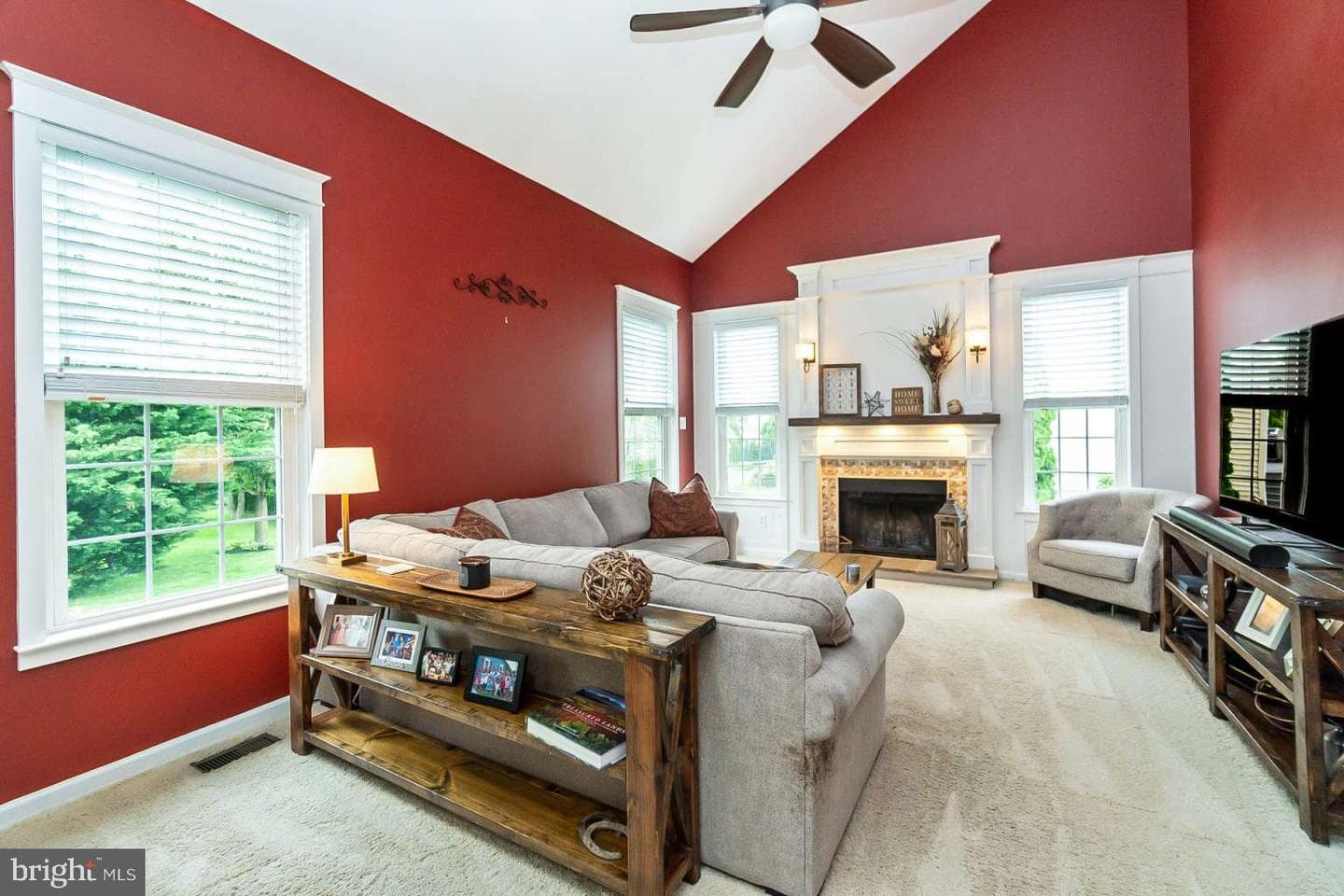131 Applewood Lane photo 9