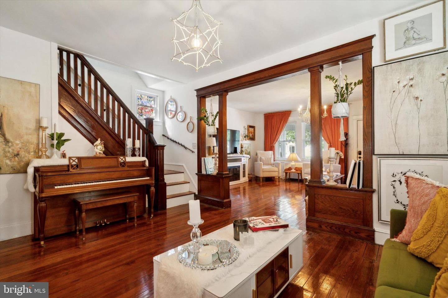 302 Jefferson Avenue photo 4
