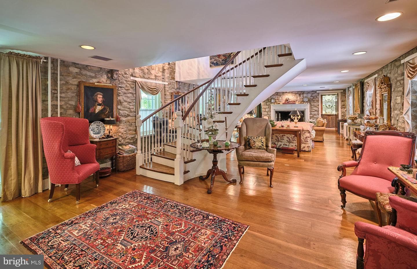 6681 Greenhill Road photo 3