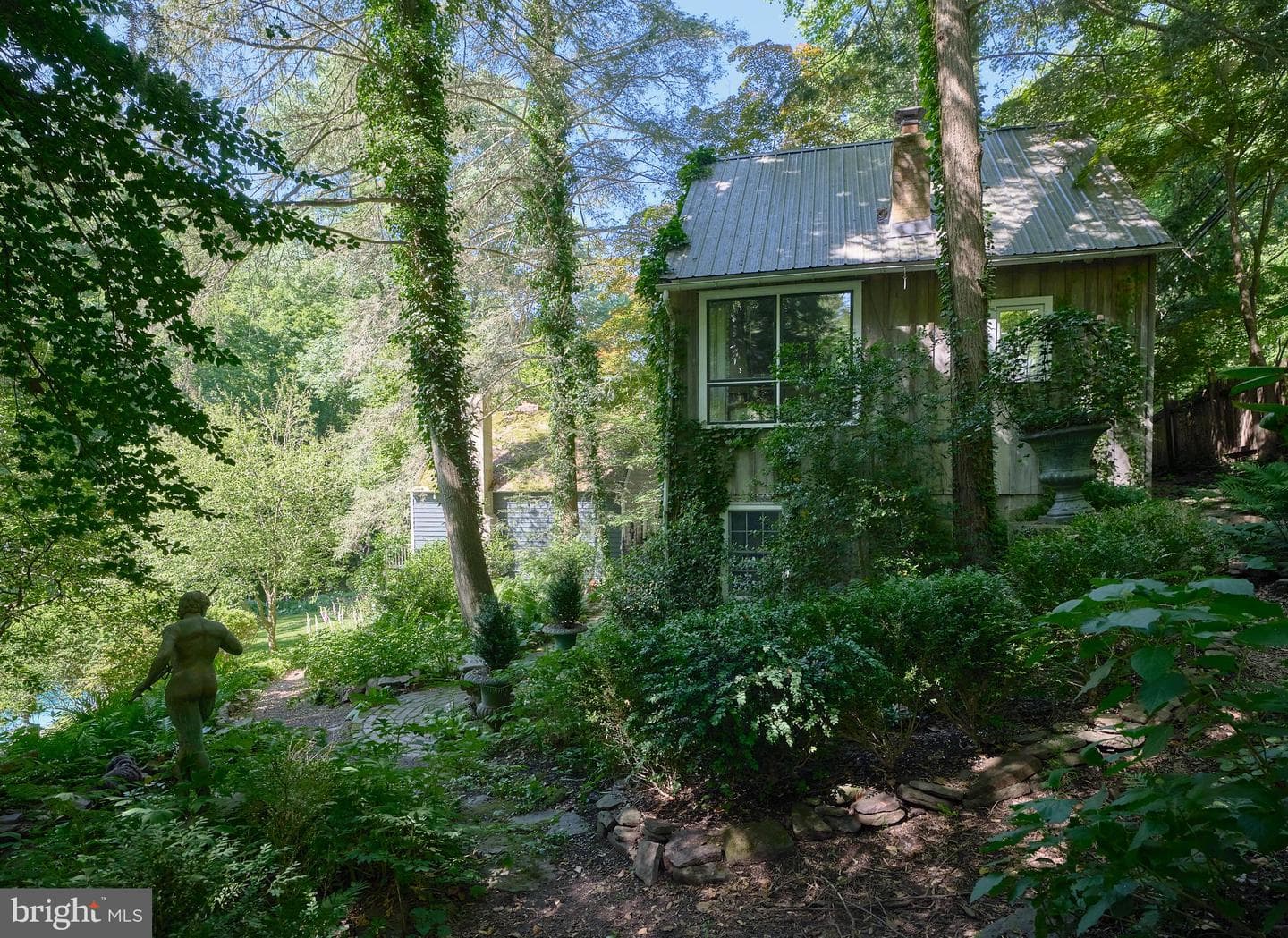 6681 Greenhill Road photo 33