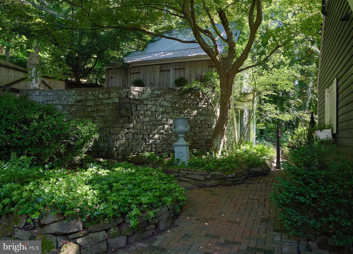 6681 Greenhill Road photo 52