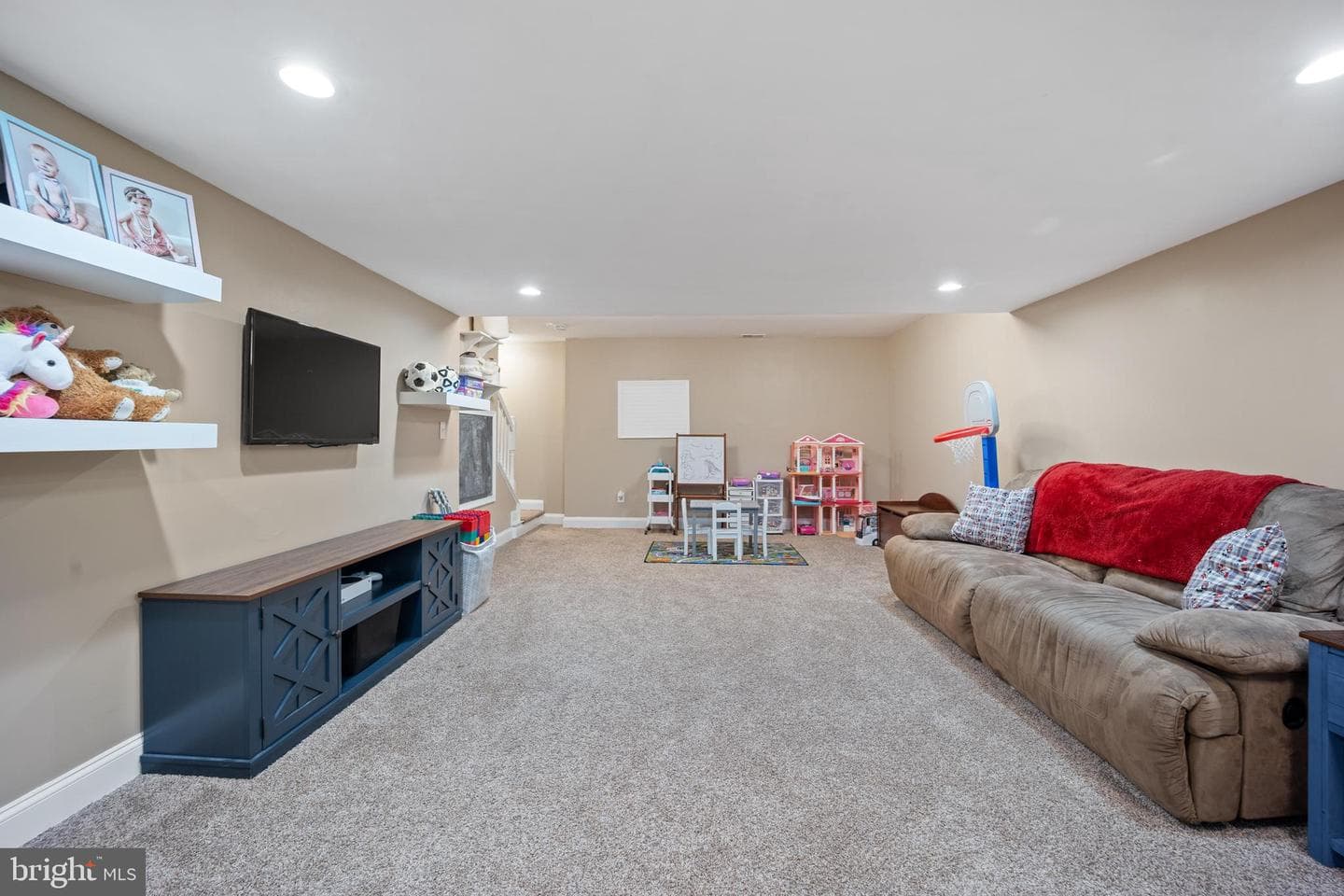 4544 Summerhill Drive photo 27