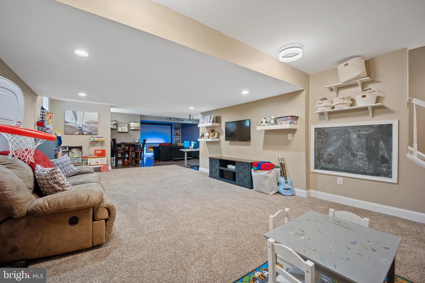 4544 Summerhill Drive photo 28