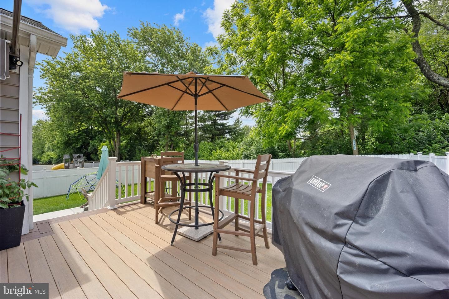 4544 Summerhill Drive photo 33