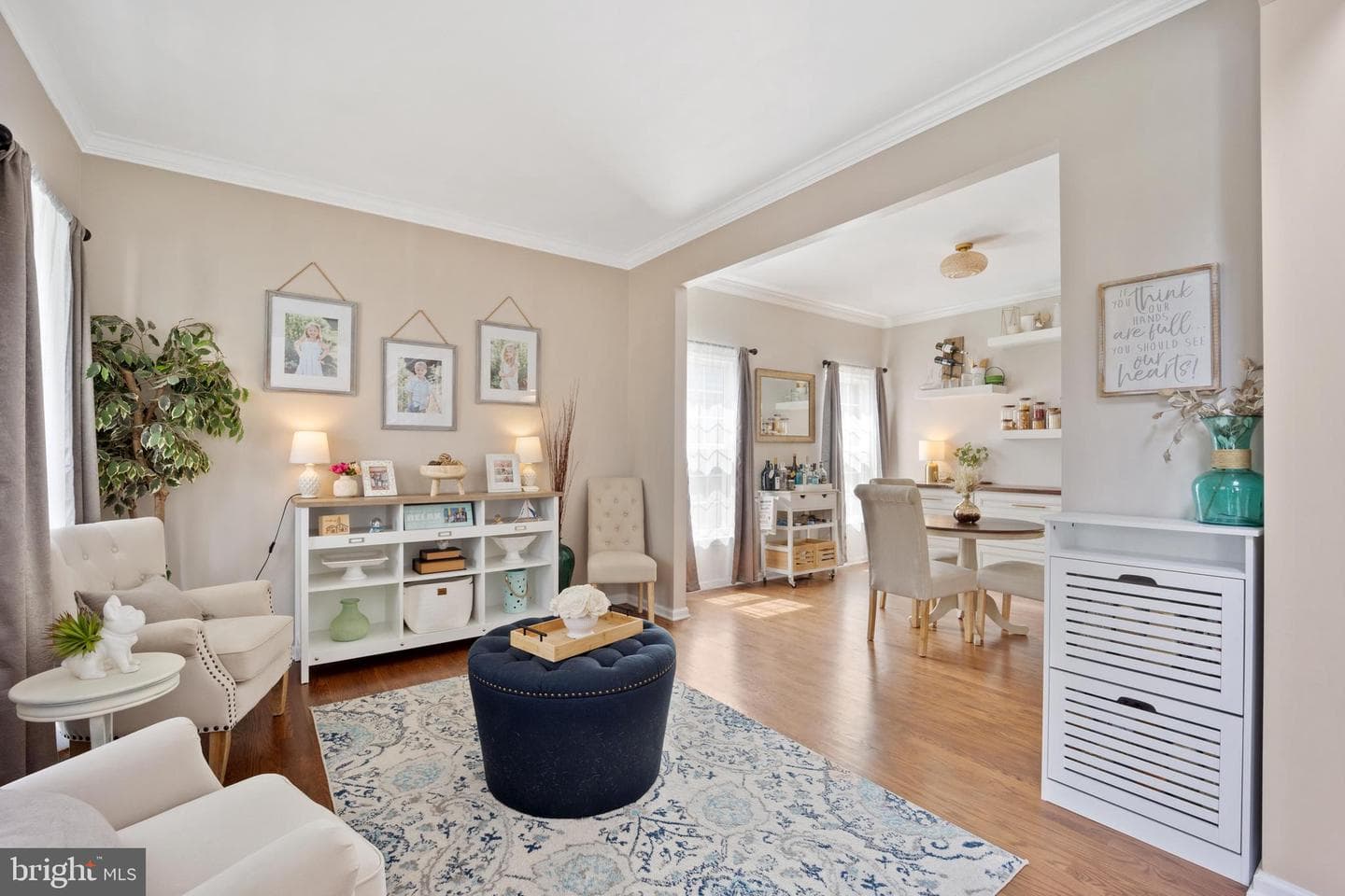 4544 Summerhill Drive photo 4