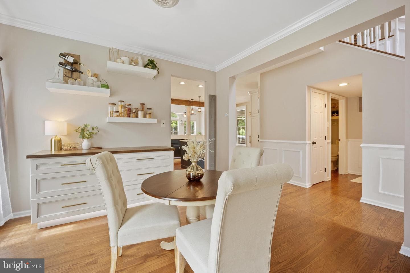 4544 Summerhill Drive photo 6