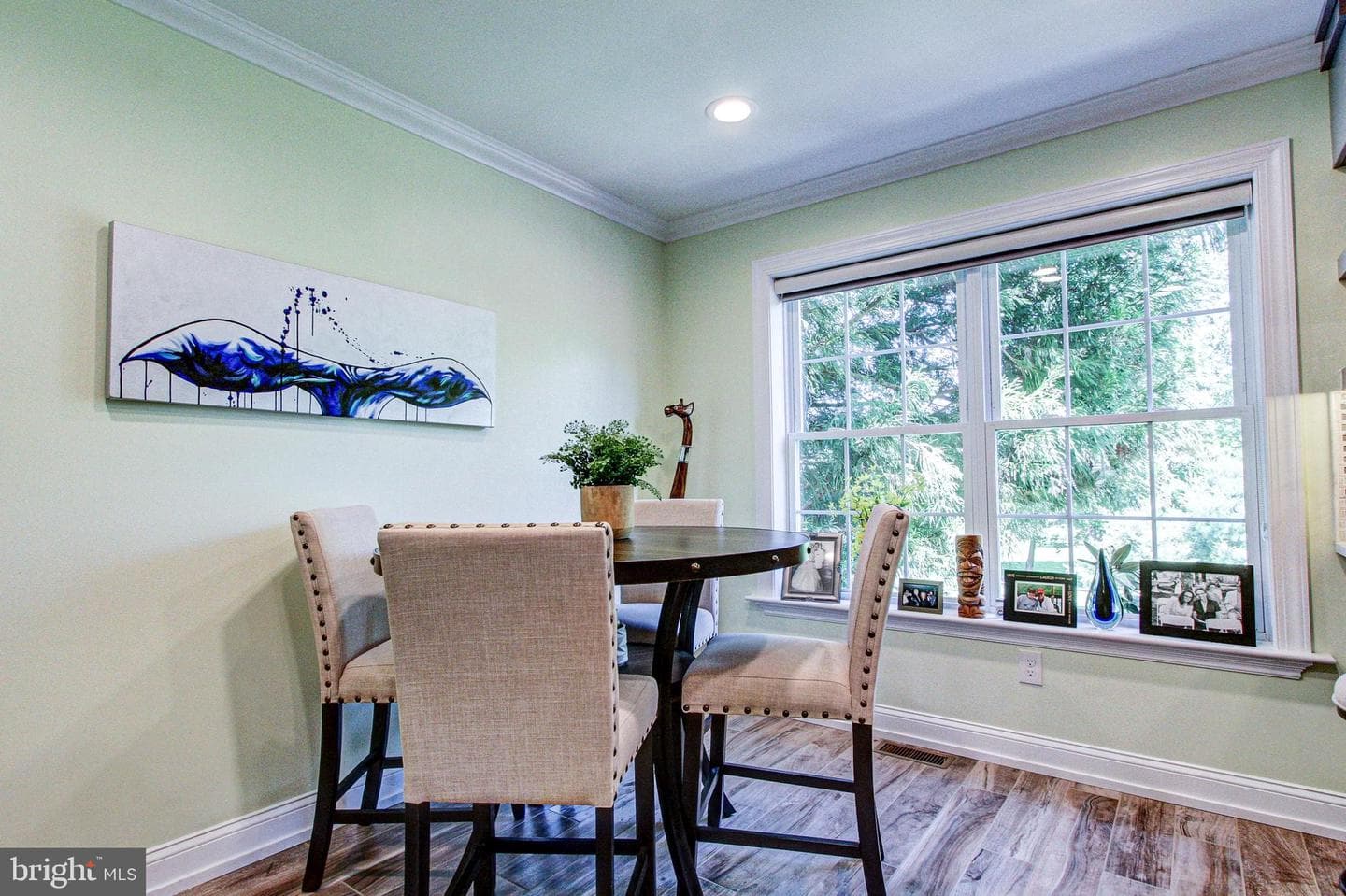 2051 Valley View Drive photo 12