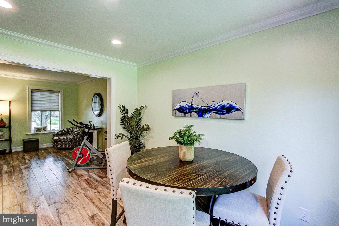 2051 Valley View Drive photo 14