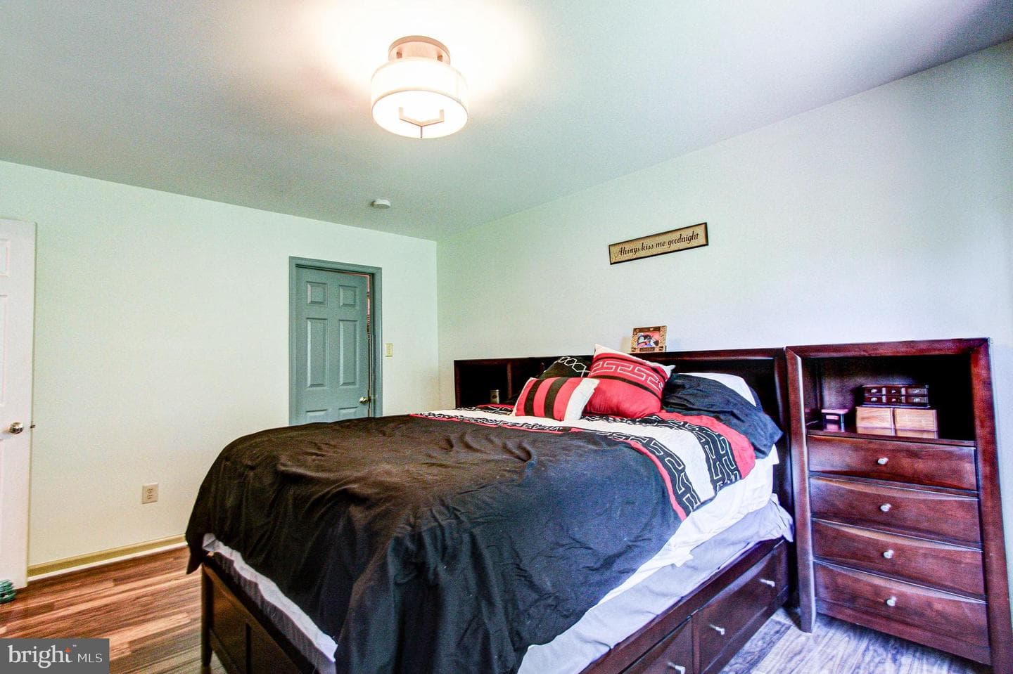 2051 Valley View Drive photo 30