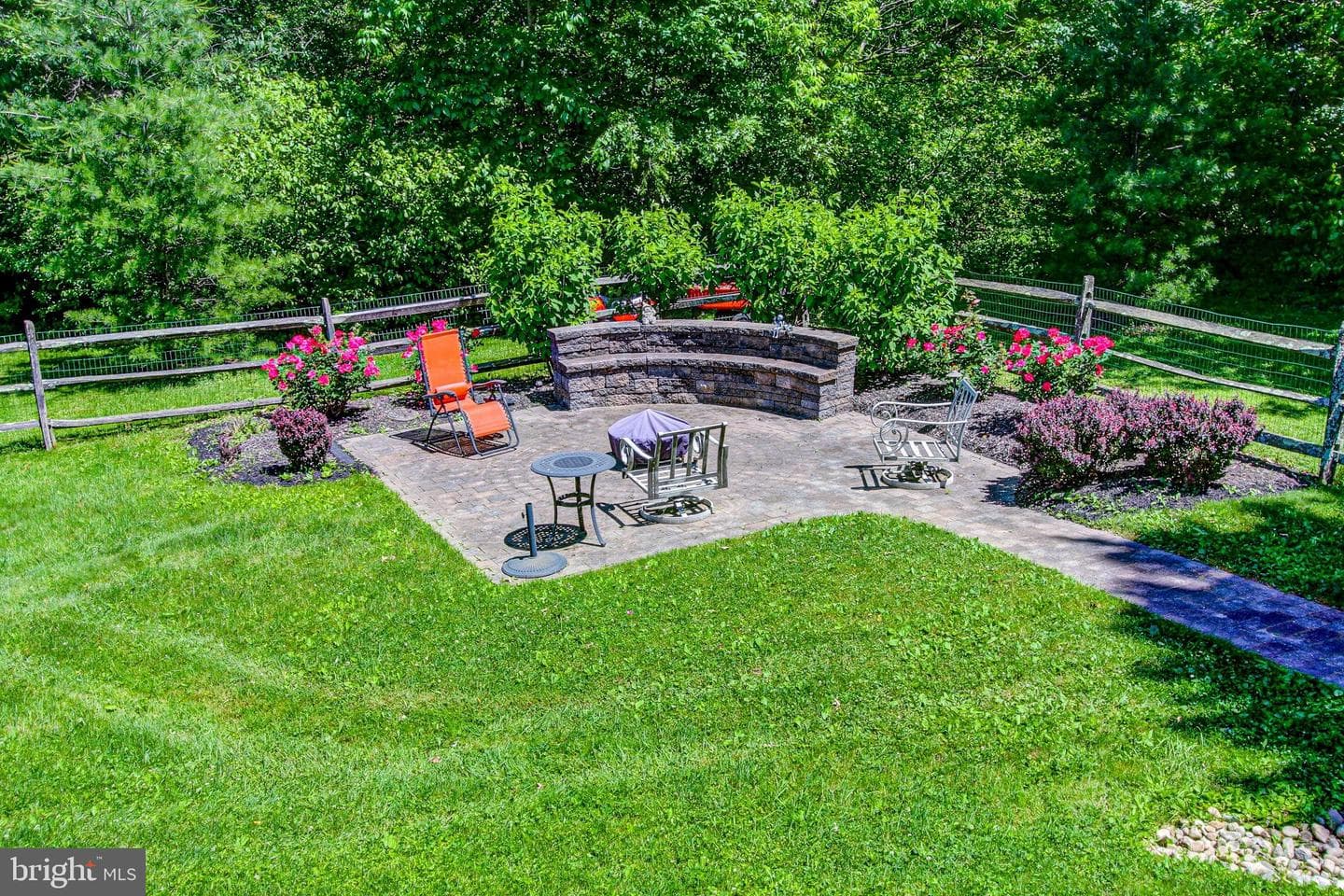 2051 Valley View Drive photo 46