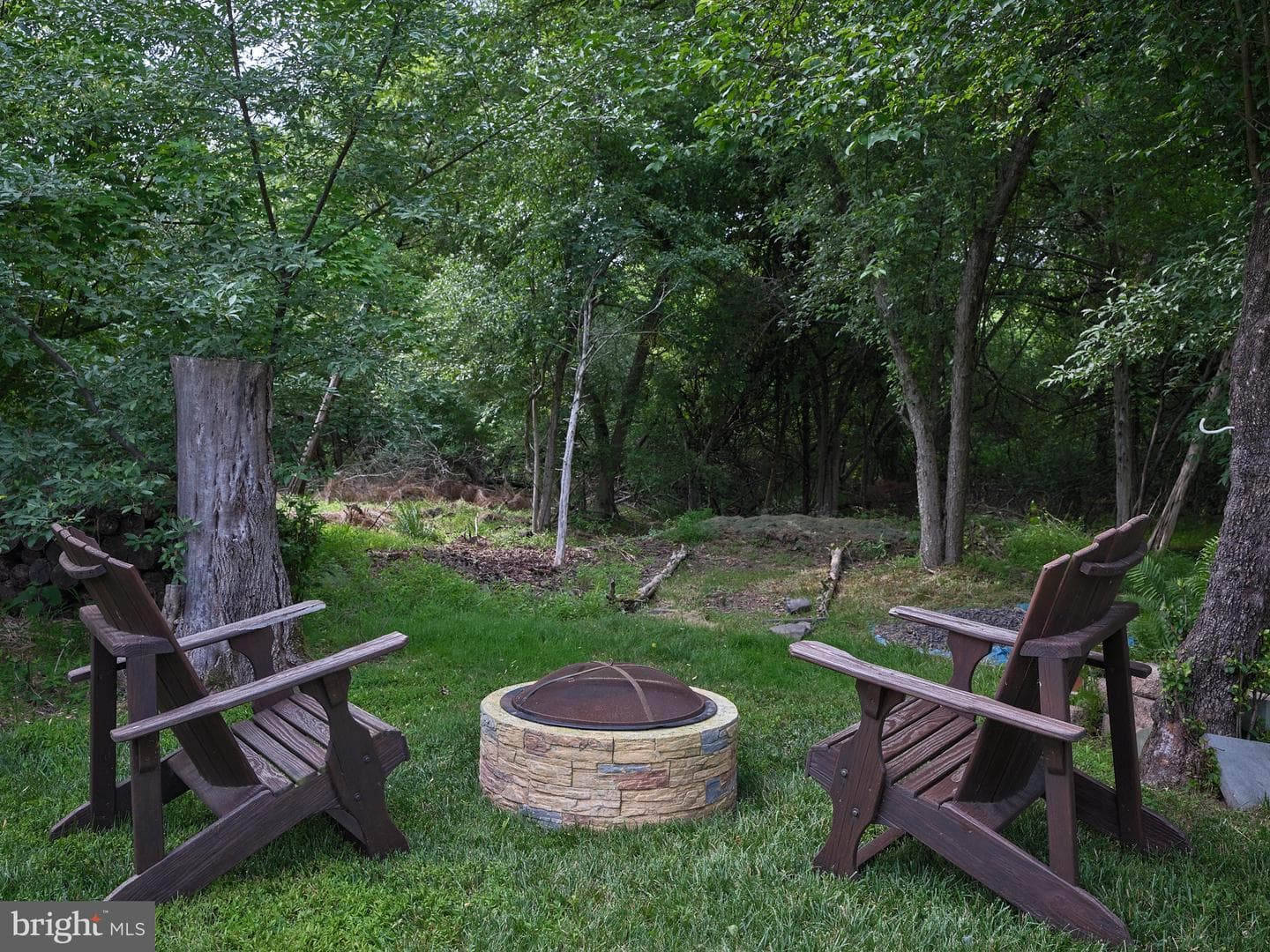 125 Riverwoods Drive photo 33