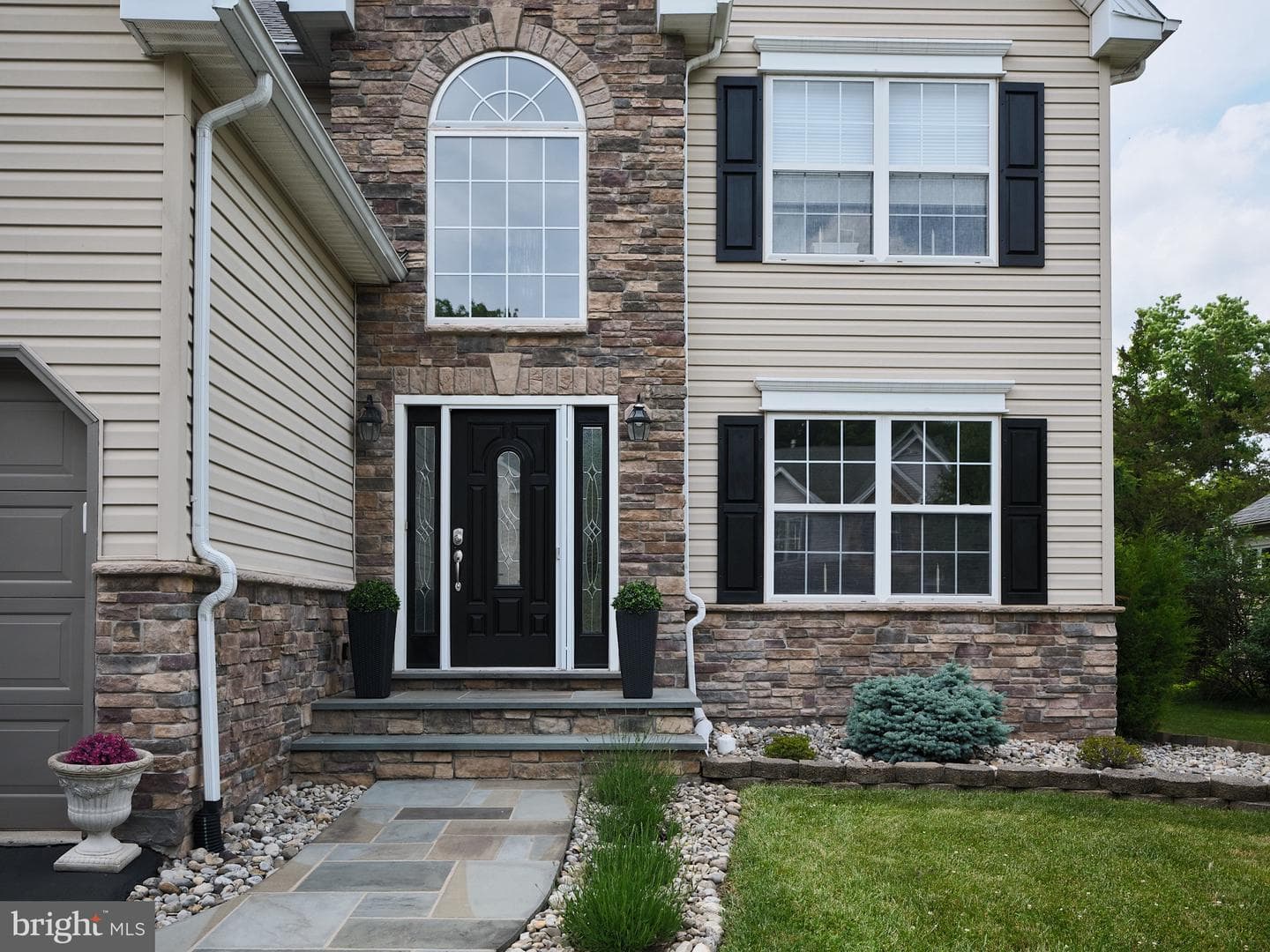 125 Riverwoods Drive photo 35