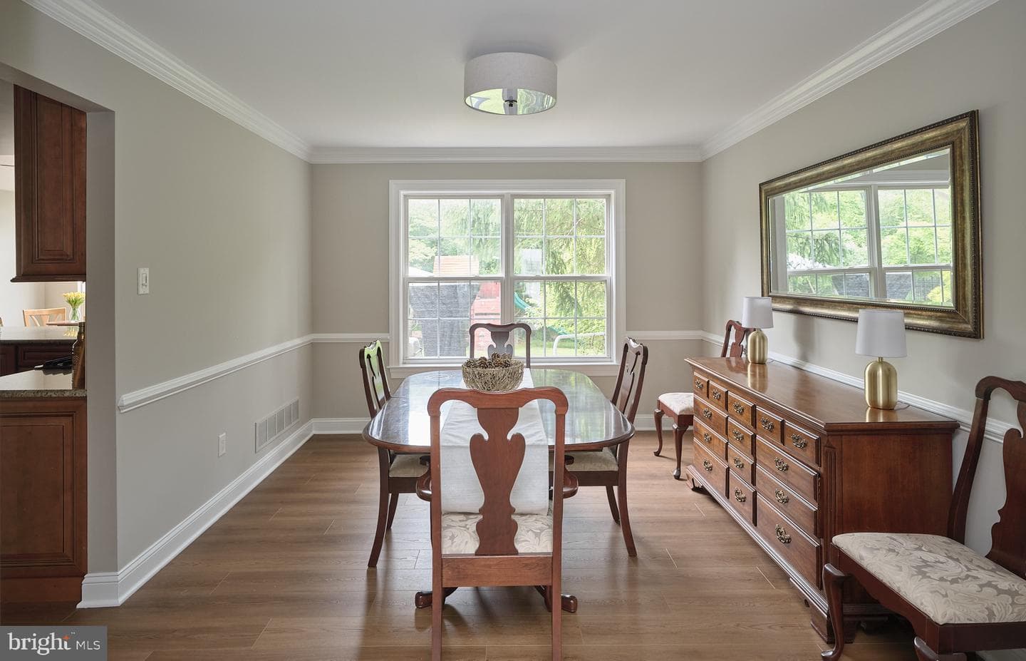 125 Riverwoods Drive photo 6