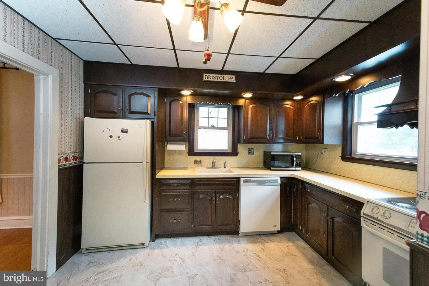 115 Taylor Street photo 37