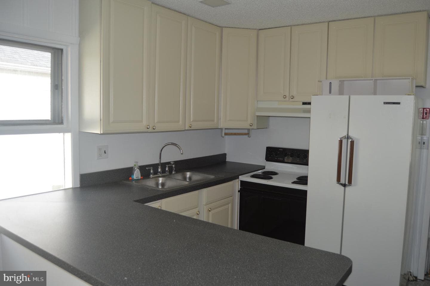 44 Summer Lane photo 11