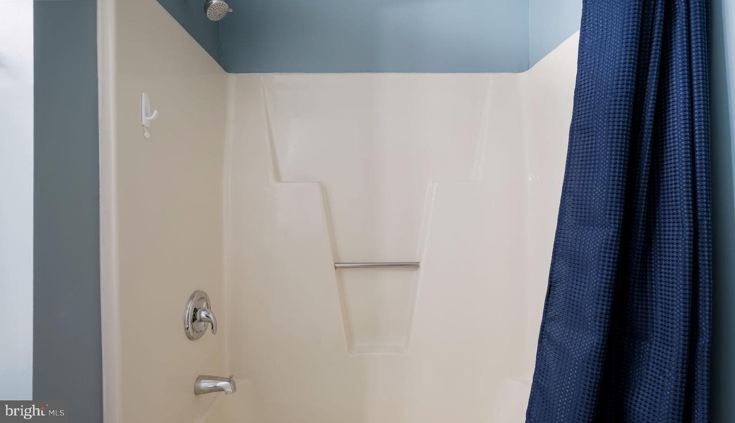 135 Chancery Road photo 27