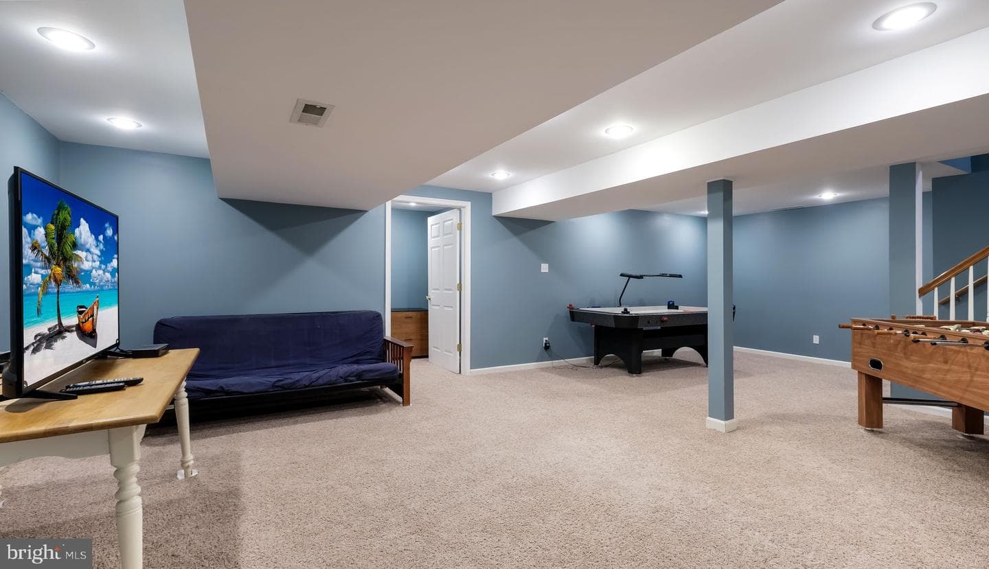 135 Chancery Road photo 29