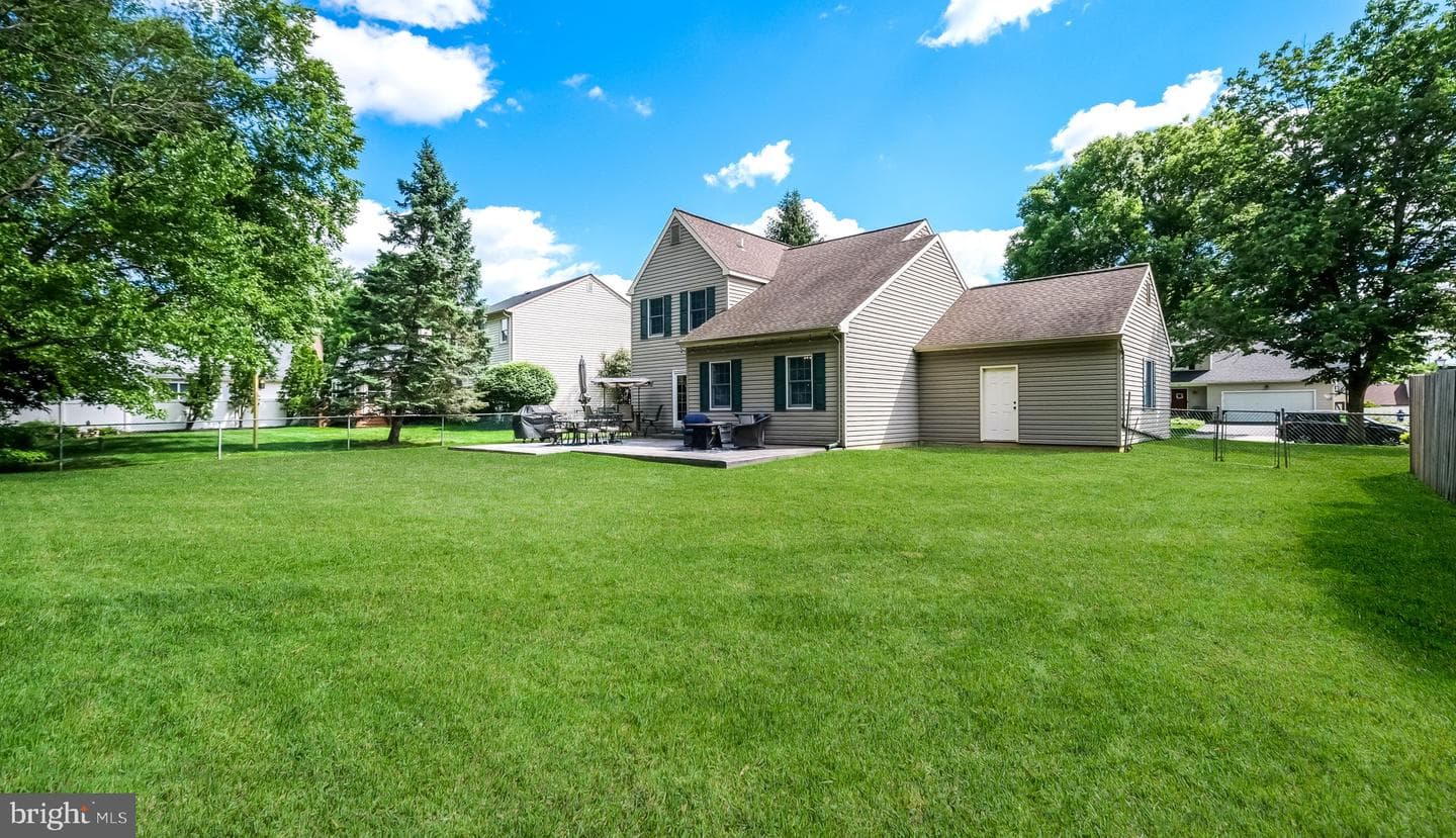 135 Chancery Road photo 35
