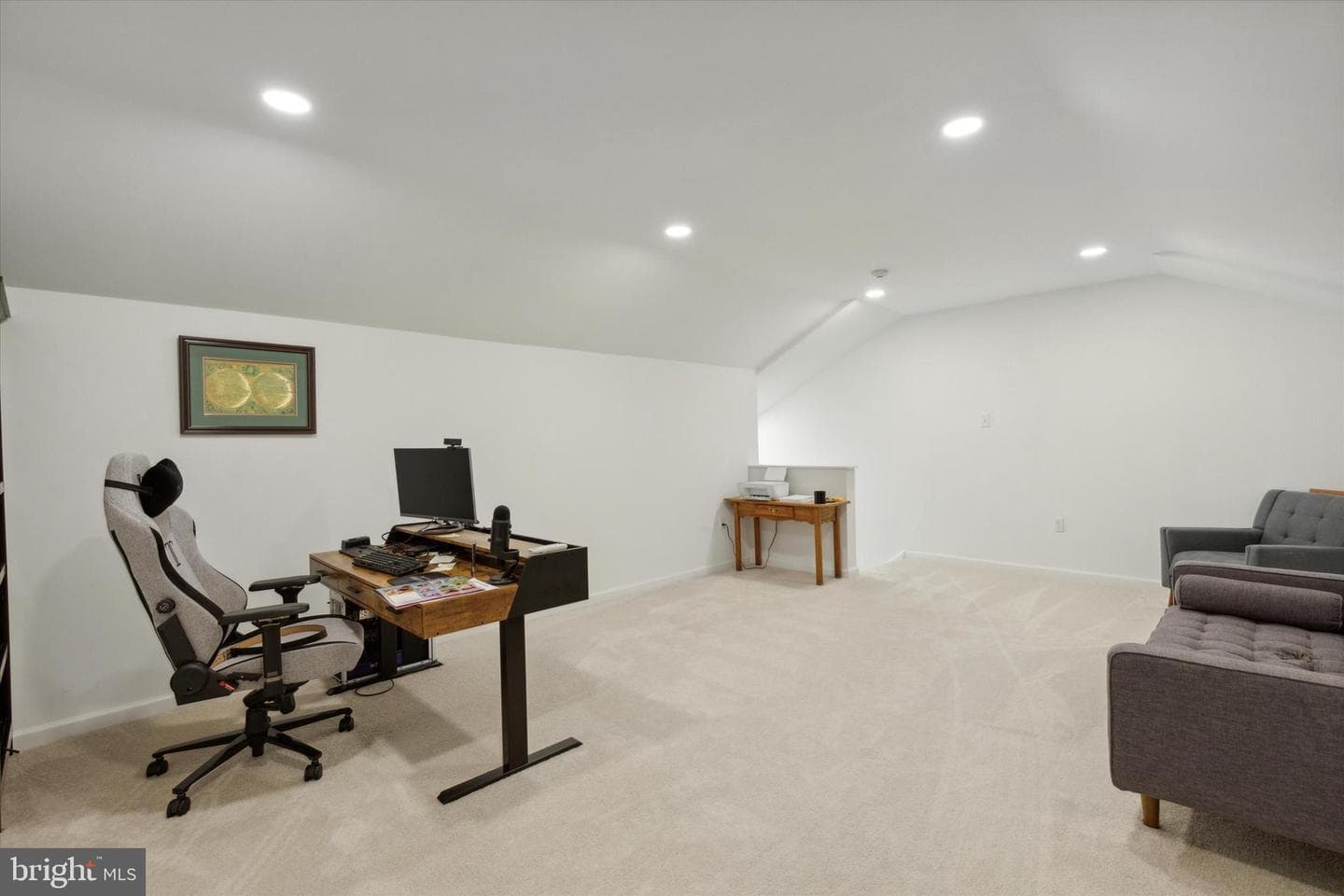 208 Moore Court photo 21