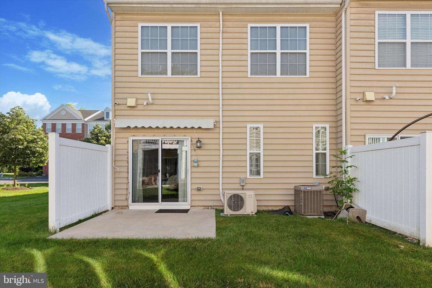 208 Moore Court photo 24