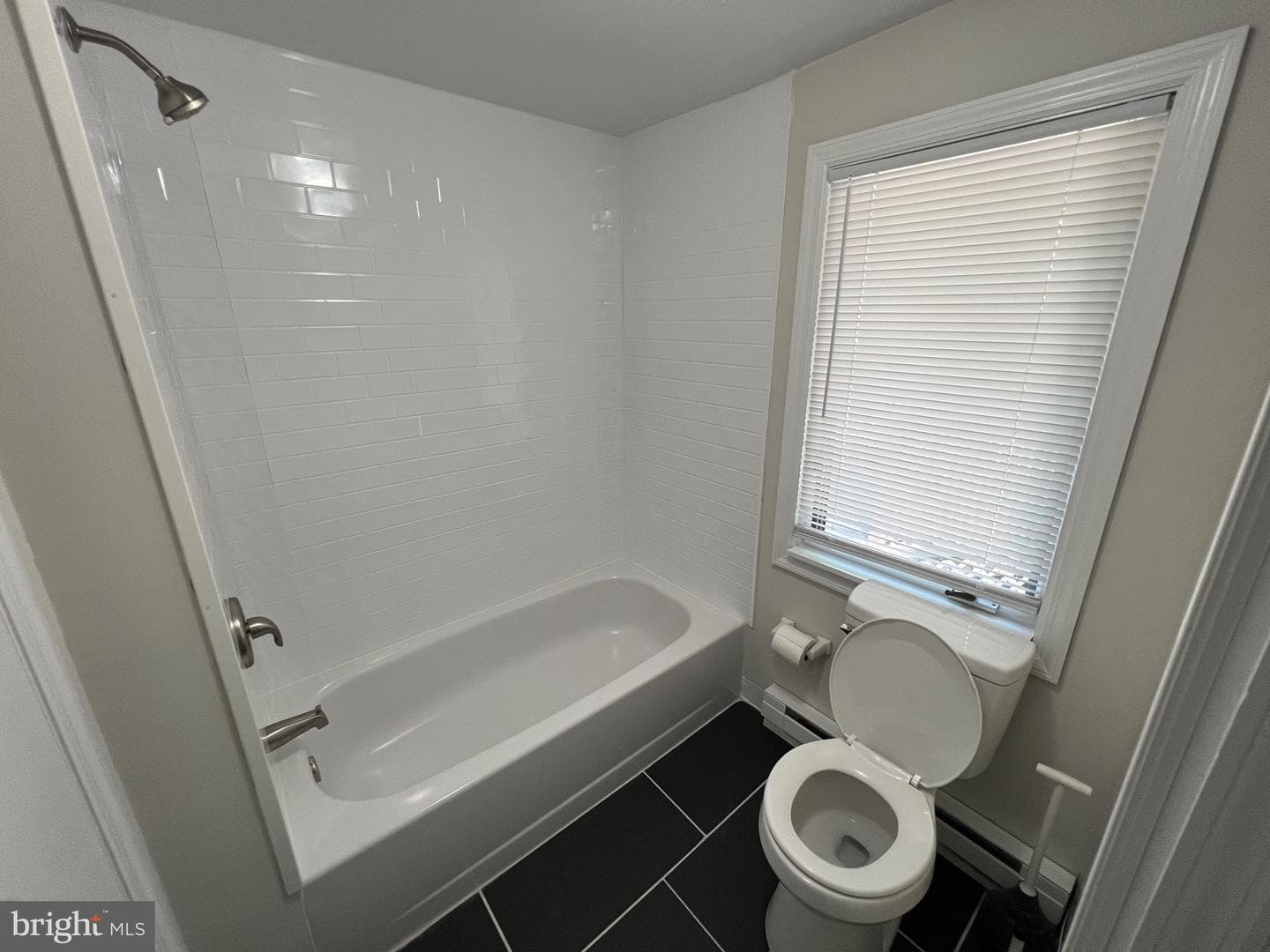 1215 Longview Avenue photo 12