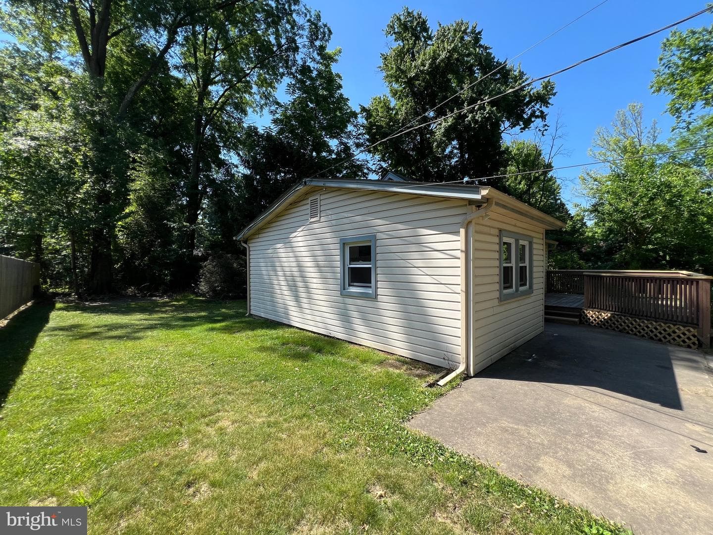 1215 Longview Avenue photo 19