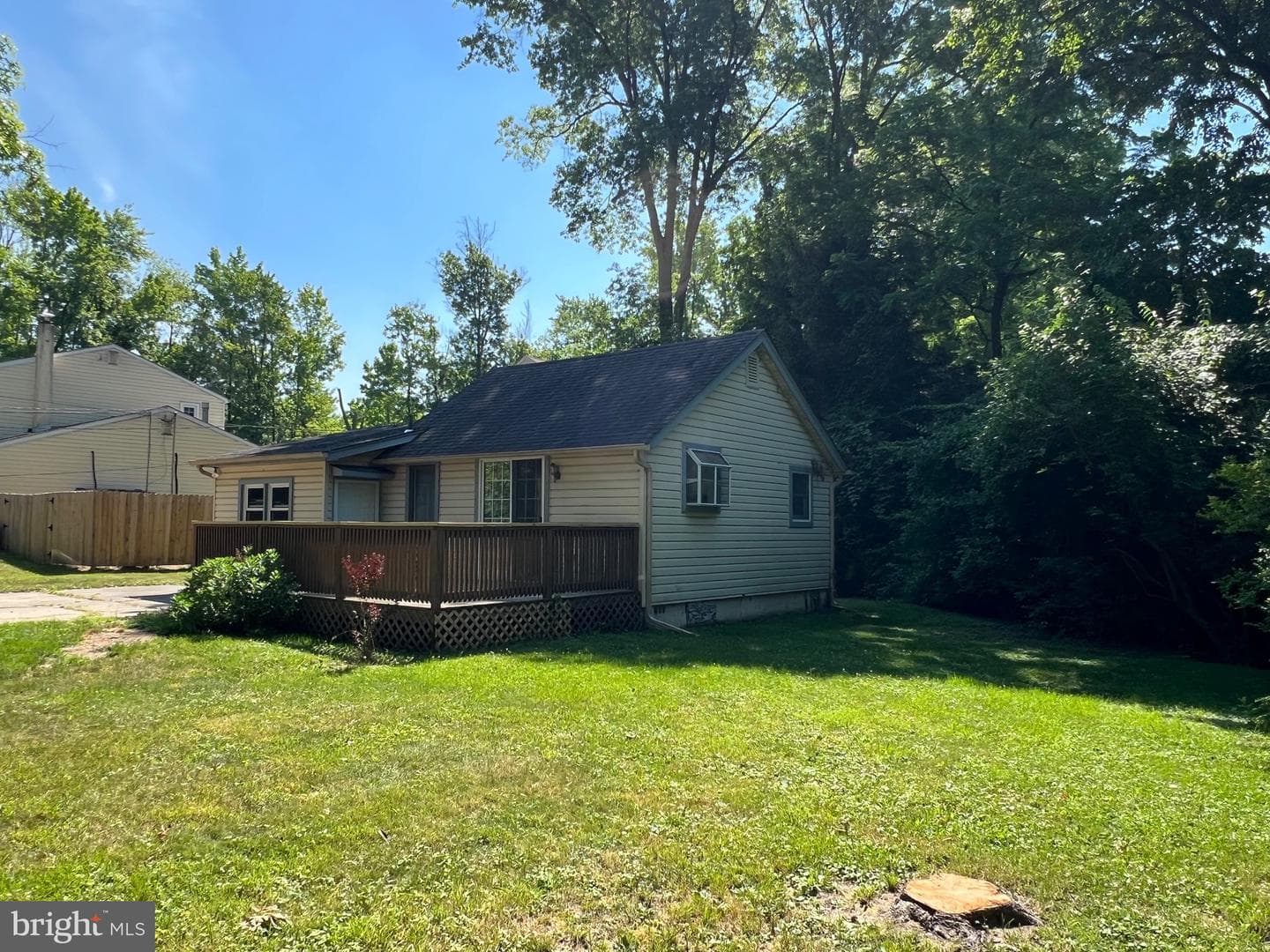 1215 Longview Avenue photo 23