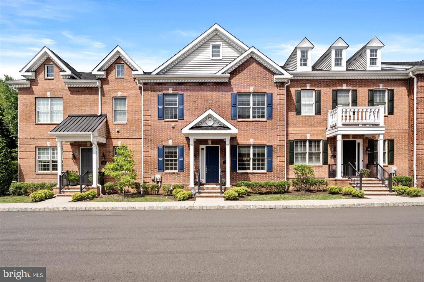 78 Creekview Ln