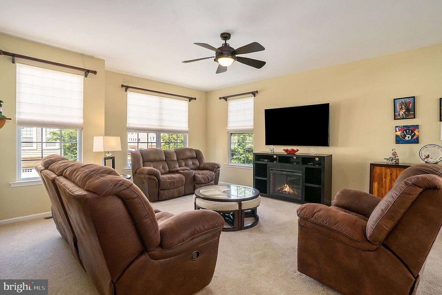 305 Van Artsdalen Court photo 11