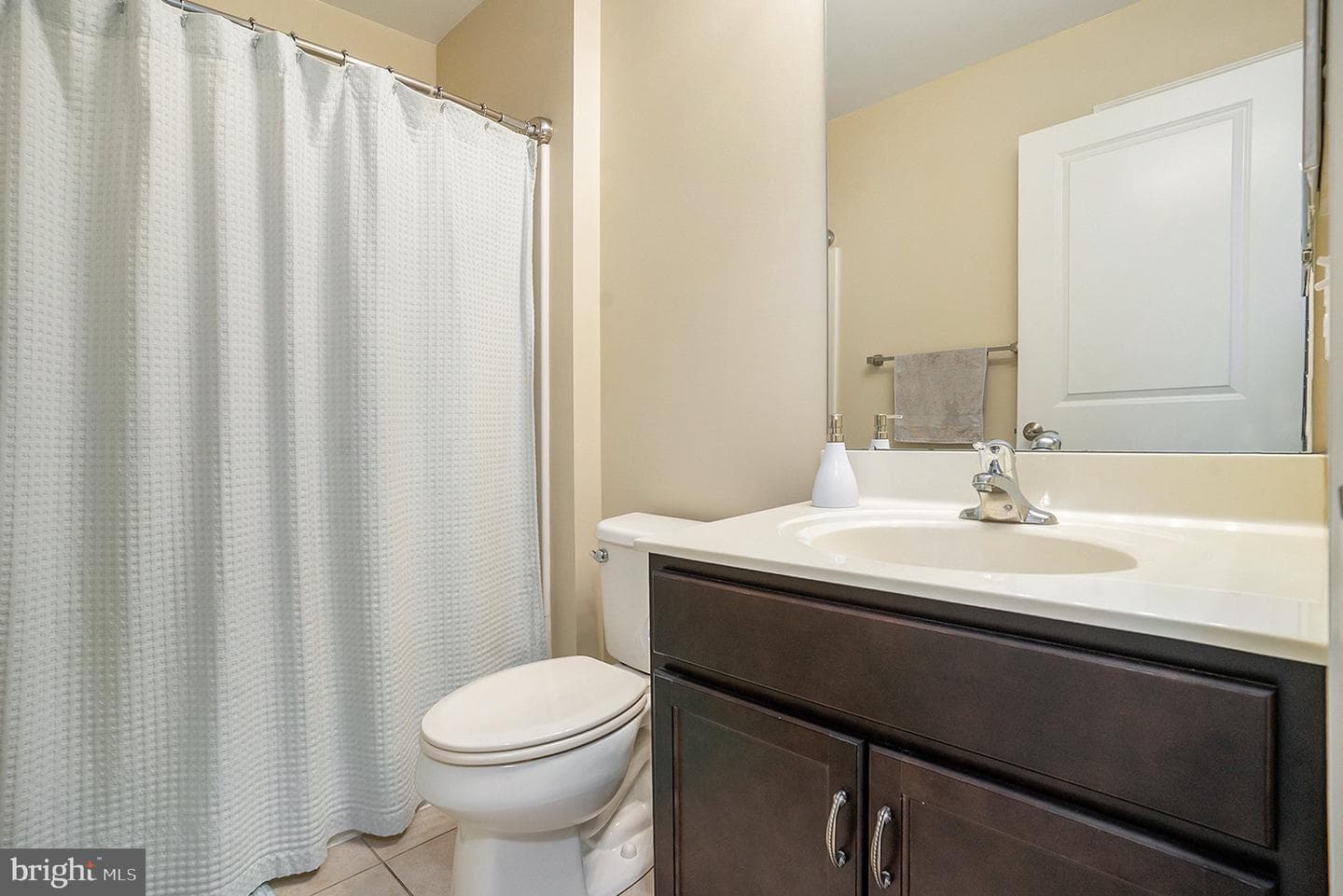 305 Van Artsdalen Court photo 24