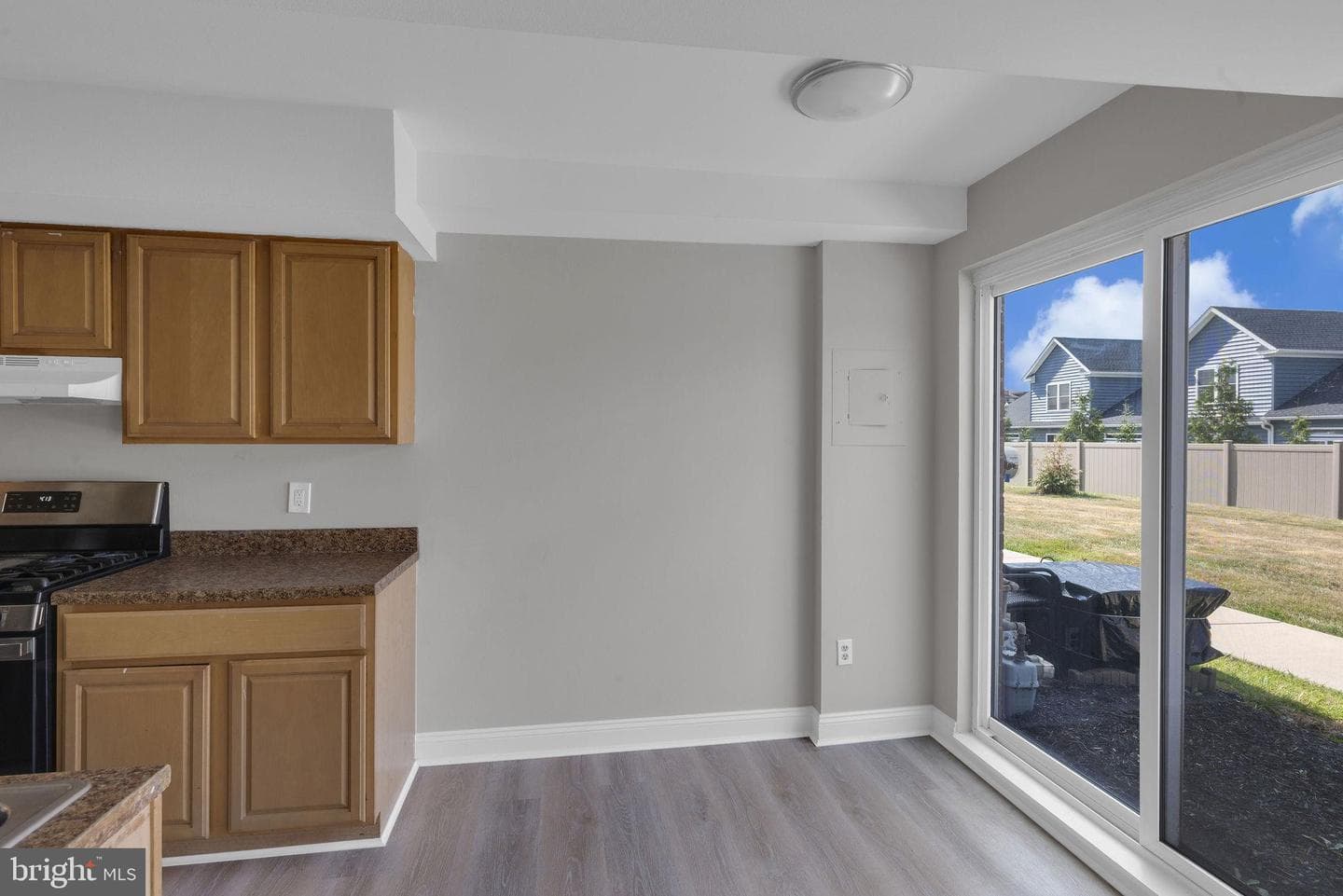 517 Germantown Court photo 12