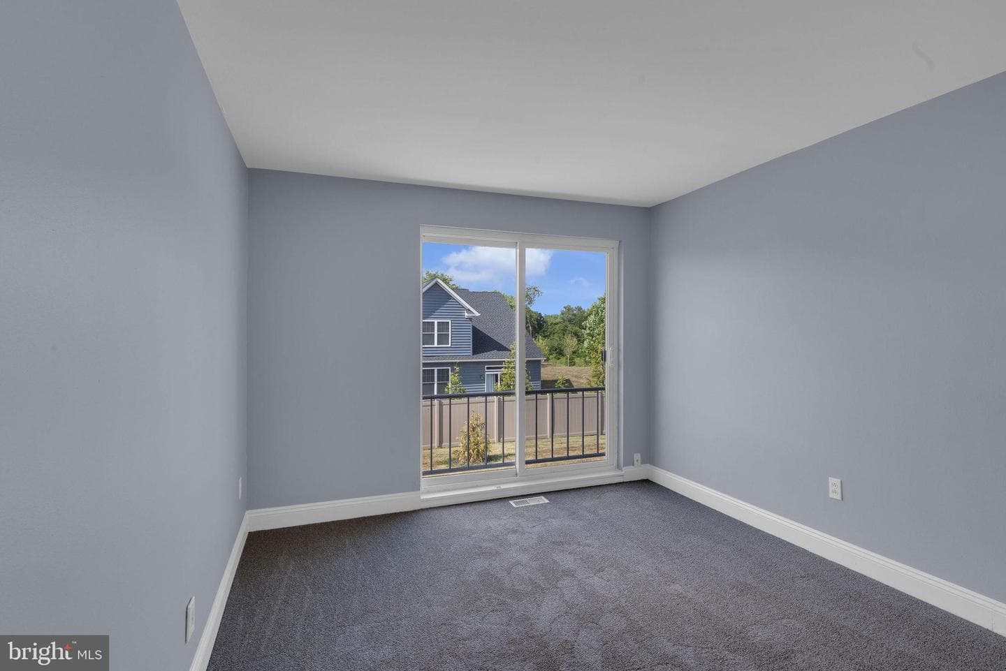 517 Germantown Court photo 13