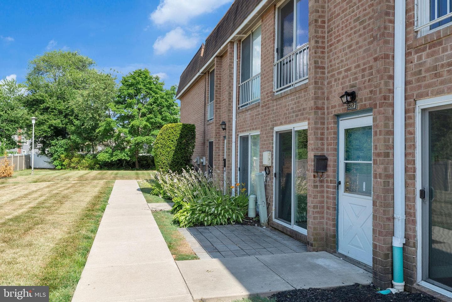 517 Germantown Court photo 3