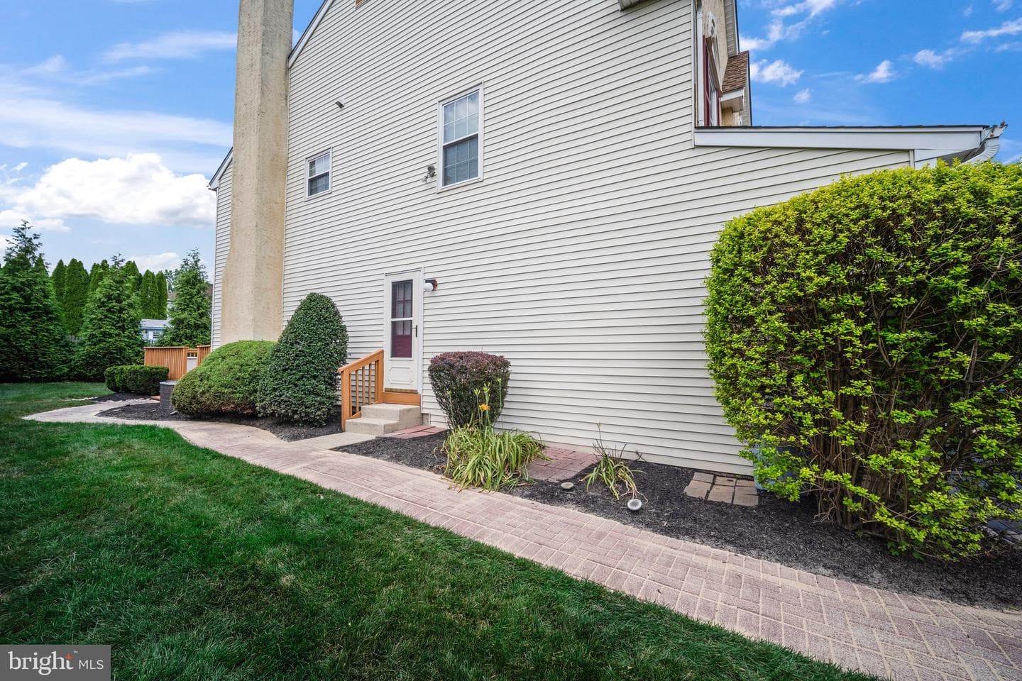 2980 Columbia Drive photo 8