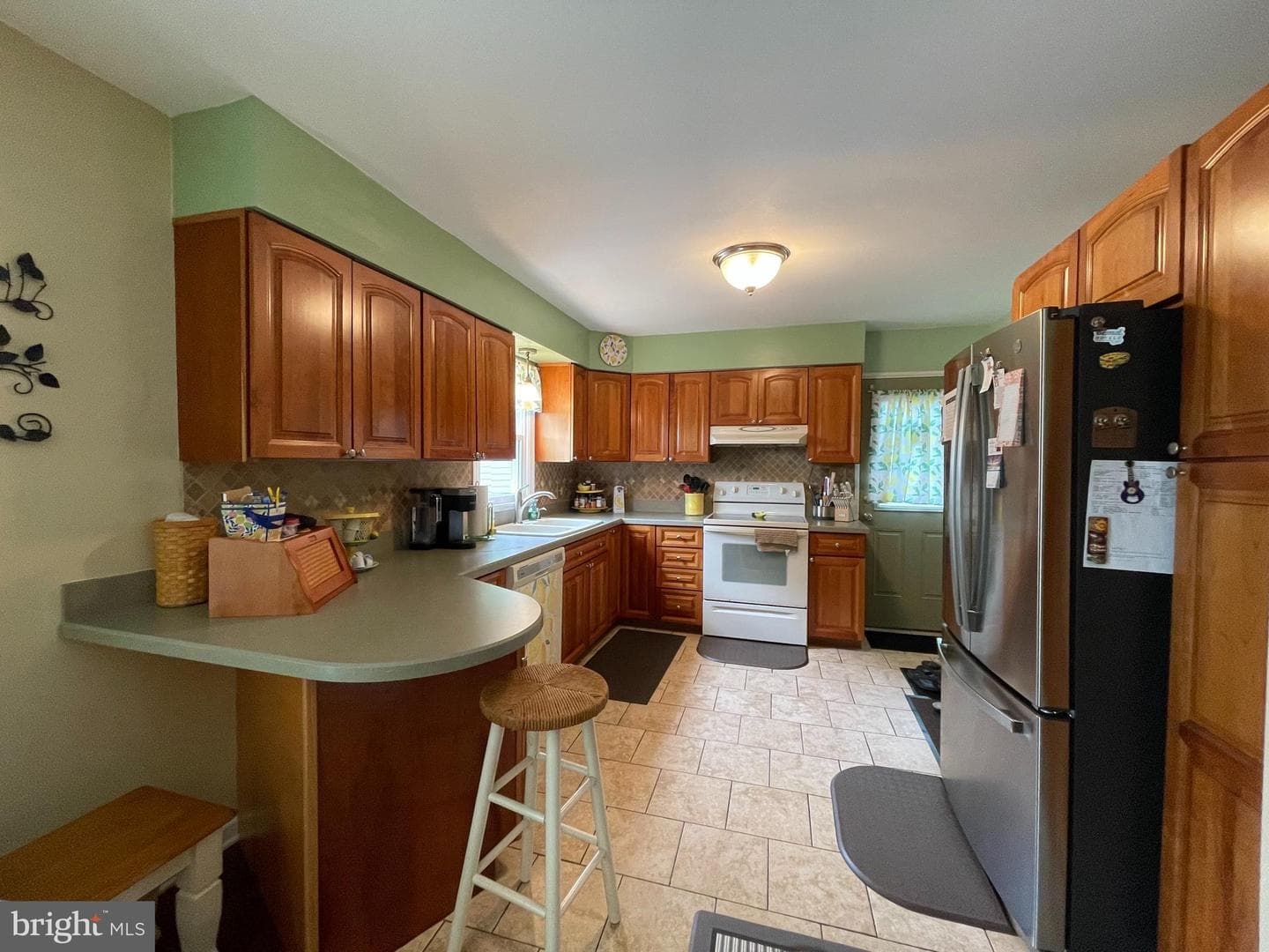 651 Avenue A photo 12