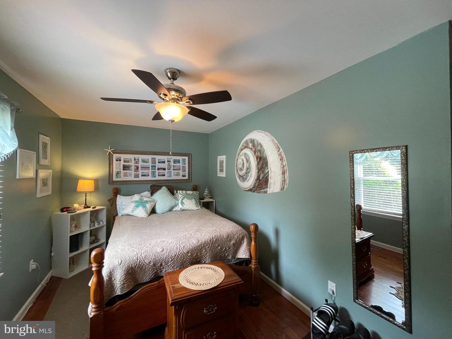 651 Avenue A photo 20