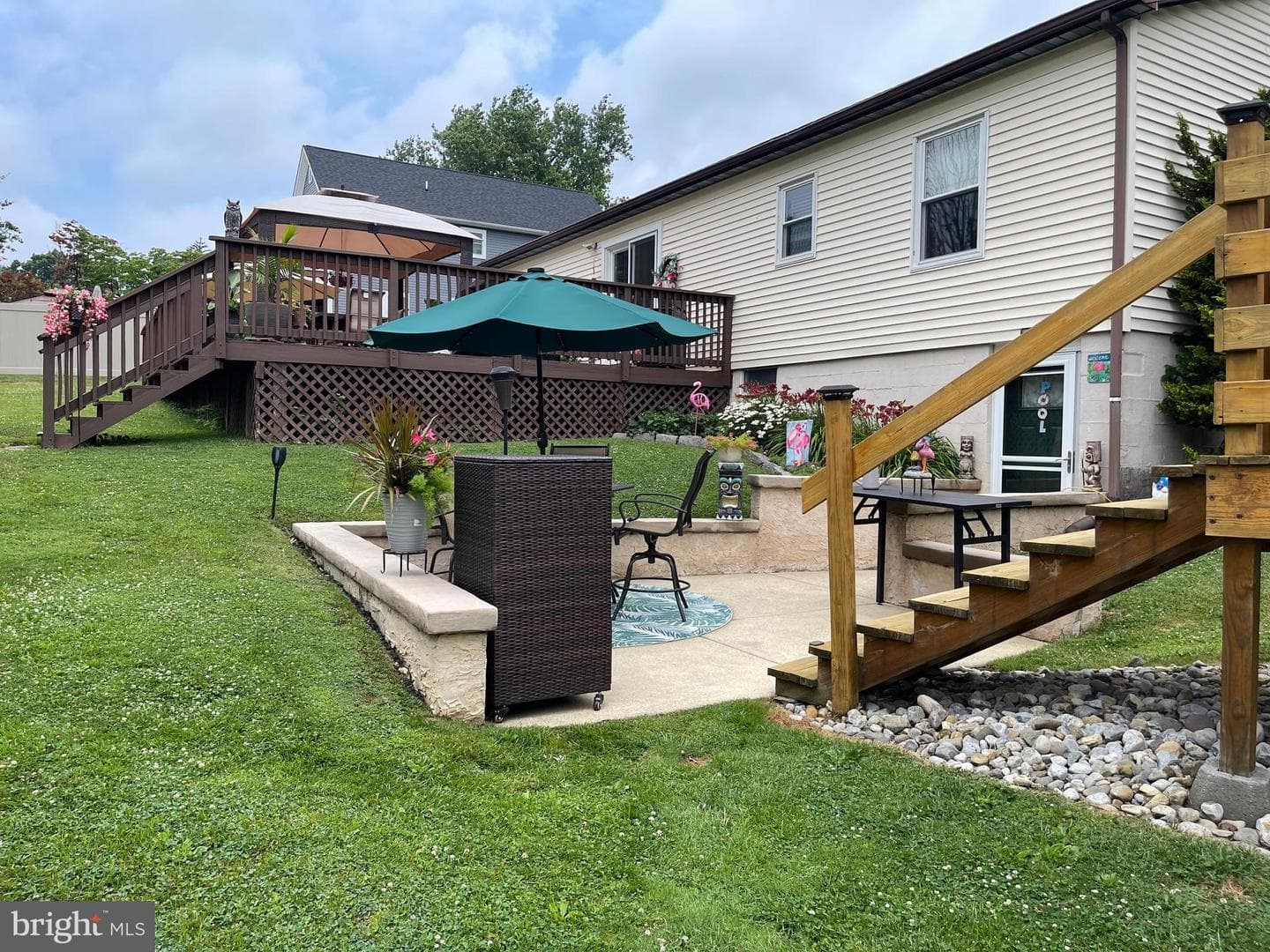 651 Avenue A photo 30