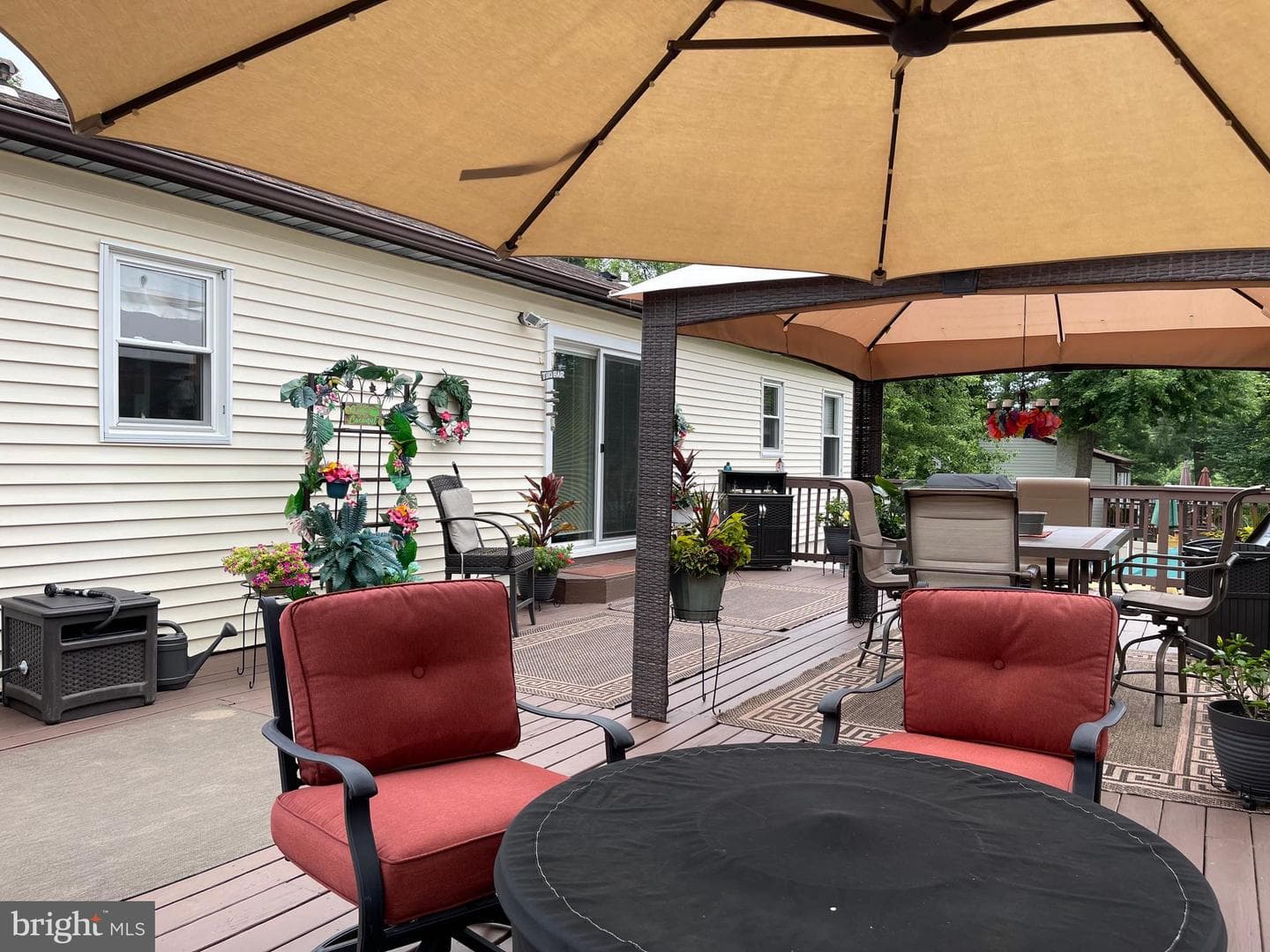 651 Avenue A photo 37