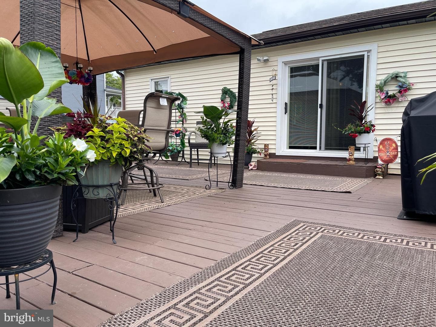 651 Avenue A photo 40