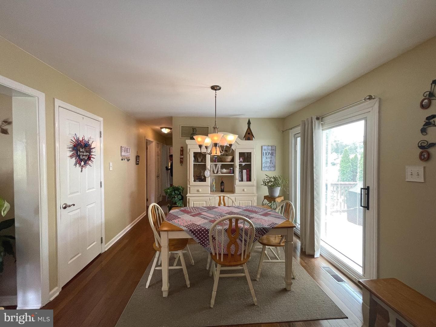 651 Avenue A photo 9