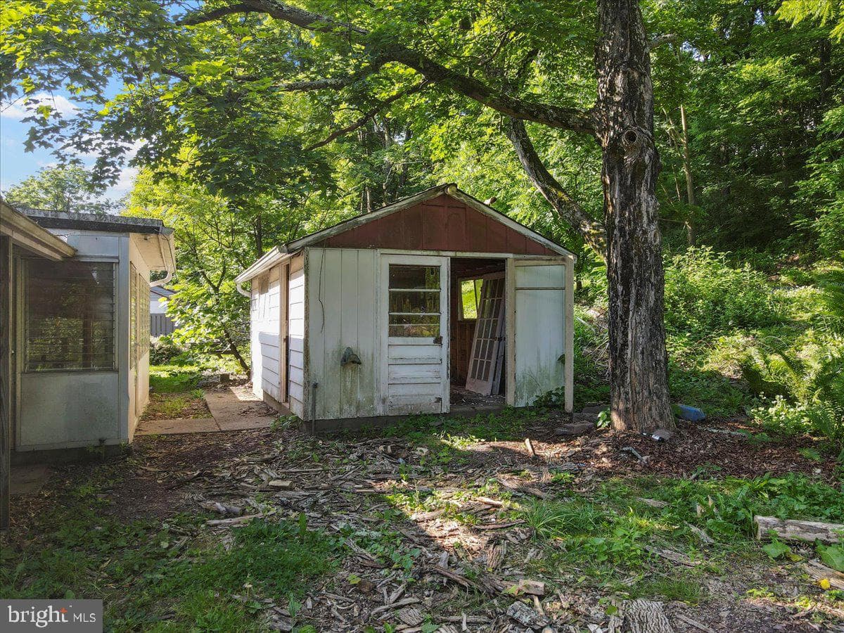 9138 Easton Road photo 20
