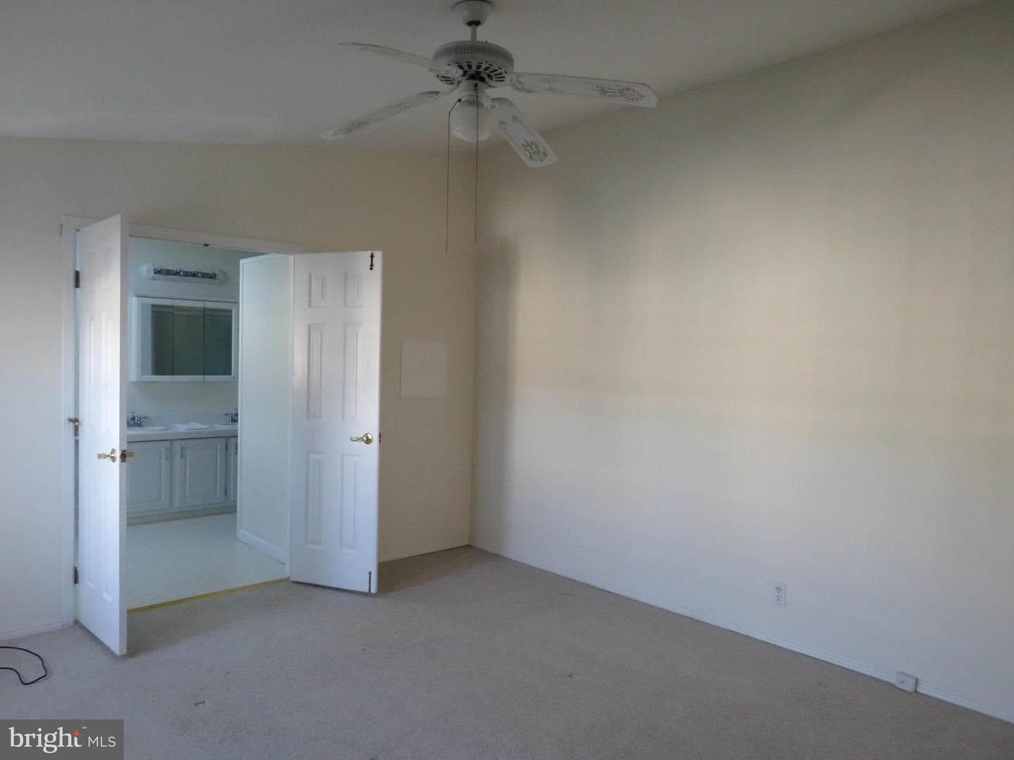 410 Redbird Court photo 23