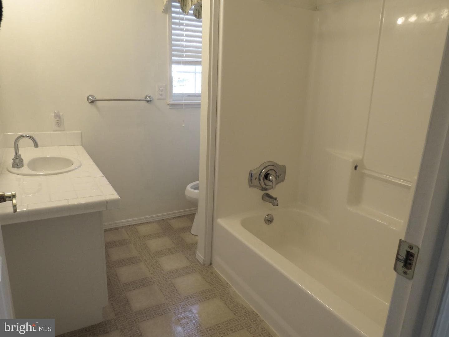 410 Redbird Court photo 32
