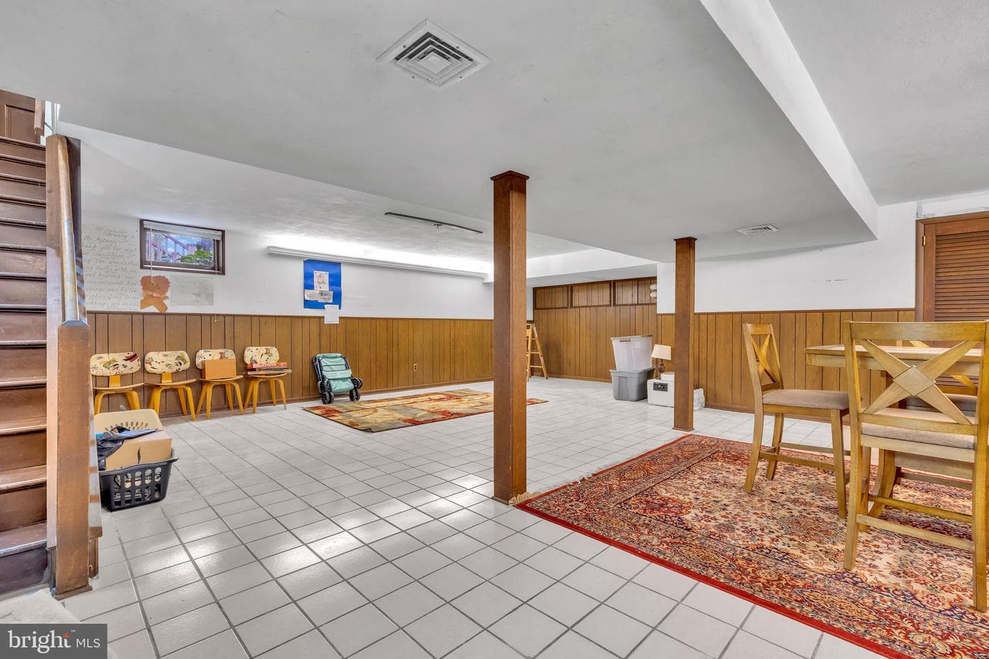 860 Queens Drive photo 45